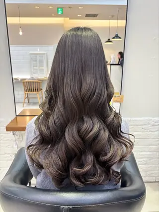 ロング コテ巻き風パーマ🫧 麻尋のヘアスタイル