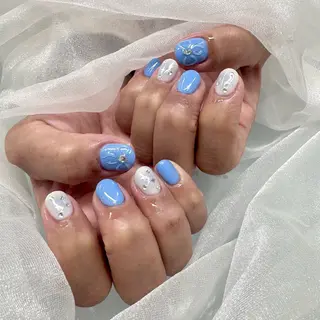 ネイル 山岸 夏菜のネイルデザイン