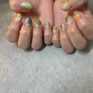 ネイル Nail Salon Gummi.のネイルデザイン