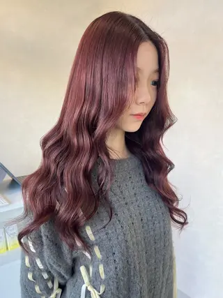 ロング カラー 長山 茉白のヘアスタイル