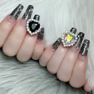 ネイル Feel ‪‪☺︎‬Yuriaのネイルデザイン