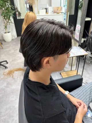 カラー メンズ 笹江 瑞穂のヘアスタイル