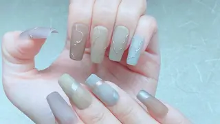 ロング チ まるこのネイルデザイン