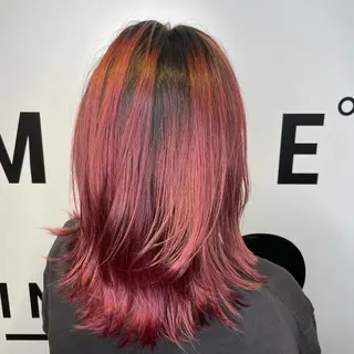 ミディアム カラー 小川 舜人のヘアスタイル