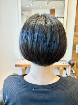 ショート 秋山知穂🧸縮毛矯正 ショート新越谷南越谷のヘアスタイル