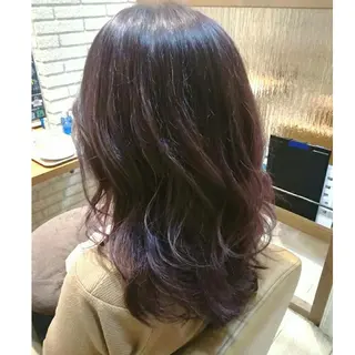ミディアム カラー 瀧上 菜津美のヘアスタイル