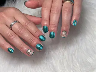 ネイル nail&eye Ariesのネイルデザイン