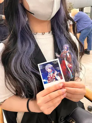 ミディアム カラー インナーカラー 推し ブリーチ  髪質改善のヘアスタイル