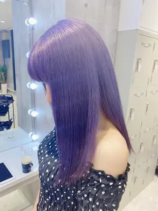 セミロング カラー ヘアアレンジ 🩶【推しハイトーン 】yuzu🩶のヘアスタイル