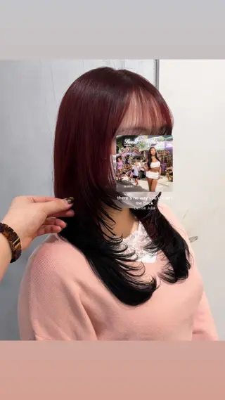 セミロング カラー 🥣marumo koharu🥣のヘアスタイル