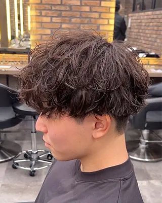 メンズ メンズ特化美容師 💠チナツのヘアスタイル