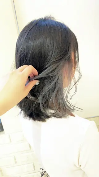 ミディアム カラー 農添 杏のヘアスタイル