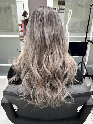 ロング カラー welring hair salonのヘアスタイル