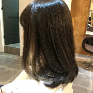 ミディアム カラー 小松崎 友宏のヘアスタイル