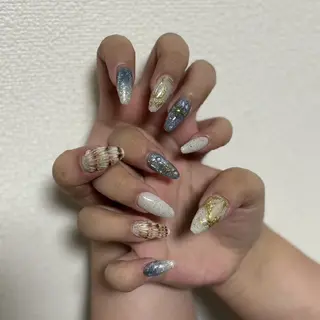 ネイル sanjo 🧸yuki🤎のネイルデザイン