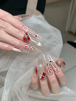 ネイル Maggie Nail🦩のネイルデザイン