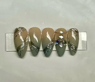 ネイル M.N_ nailのネイルデザイン