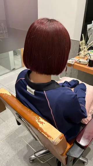 ショート カラー 大人girly🛋️ 🤍yukakoのヘアスタイル