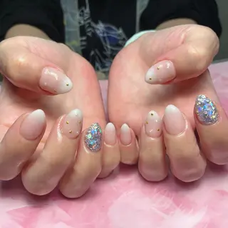 ミディアム hs nail salonのネイルデザイン
