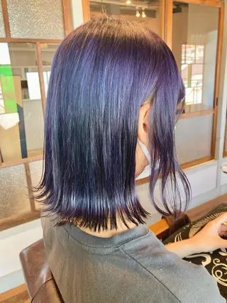 ミディアム タカツド ユウキのヘアスタイル
