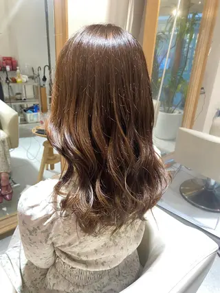 セミロング カラー 安永 涼のヘアスタイル