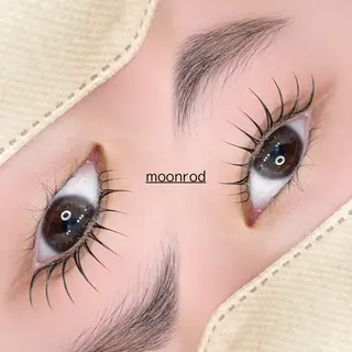 マツエク・マツパ Dew by lash所属・柳田 Dewbylashのマツエク・マツパデザイン