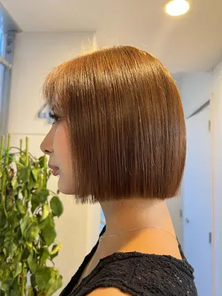 ショート カラー ハイトーン&髪質改善 &韓国エクステ🤎のヘアスタイル
