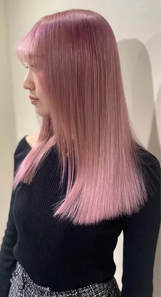 ミディアム カラー JUN 【ジュン】のヘアスタイル