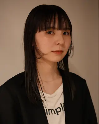 セミロング 河本 伶のヘアスタイル