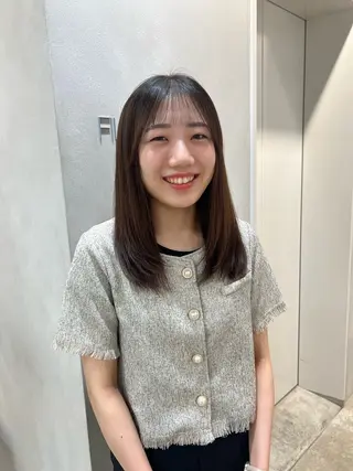 ミディアム ayaka 🍀のヘアスタイル