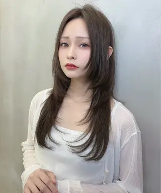 セミロング ✨縮毛矯正✨レイヤー ホウダカズヒロのヘアスタイル