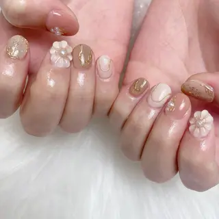 ショート emma.nail kanakoのネイルデザイン