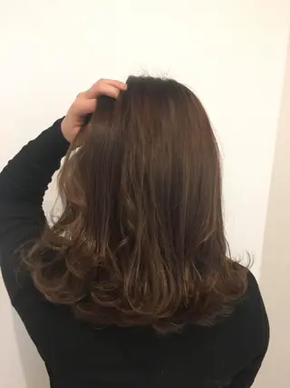 ミディアム カラー パーマ ヘアアレンジ メンズ キッズ ネイル マツエク・マツパ MEGUMI megumiのヘアスタイル