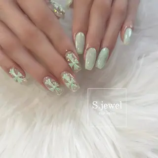 ネイル S. JEWELのネイルデザイン