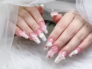 ネイル lucky nail 歌舞伎町のネイルデザイン