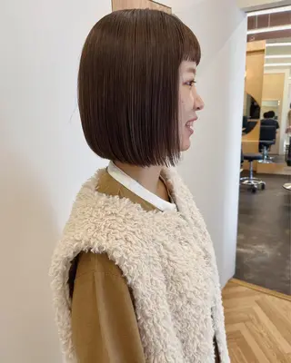ショート カラー ヘアアレンジ 西山 紗耶香🪽 透明感カラー/ボブのヘアスタイル