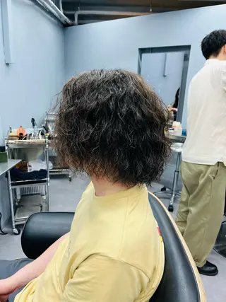 セミロング パーマ メンズ 池袋メンズパーマ フェード純平のヘアスタイル