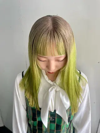 ミディアム 💜ショート💜 ウルフ、ボブ二色亜美のヘアスタイル