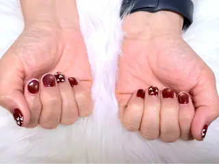 ネイル Nailsalon Dahliaのネイルデザイン