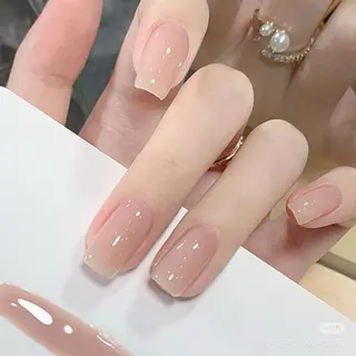 ネイル 長さ出し専門 パーツのネイルデザイン
