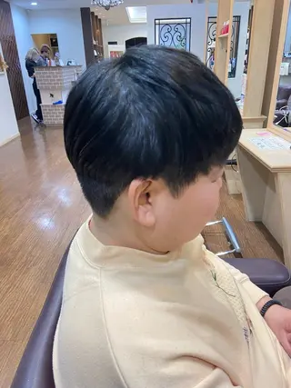 ショート コバヤシ ユウスケのヘアスタイル