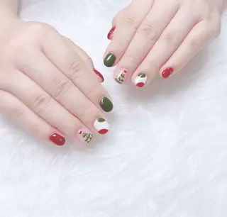 ネイル uu ネイルサロン関内🌼のネイルデザイン