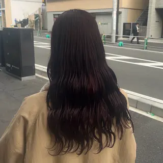 ロング カラー 荒井 茉凜のヘアスタイル