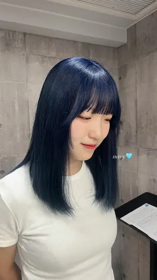 セミロング カラー ハイトーン/ゆるふわ 🧚𖥔ׁTOMO♡のヘアスタイル