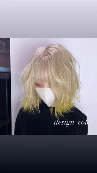 セミロング カラー 💜ハイトーン💛 マジカルかいちゃんのヘアスタイル