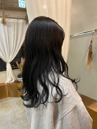 ロング カラー Asumi/丸の内 /ブリーチ/花屋併設のヘアスタイル