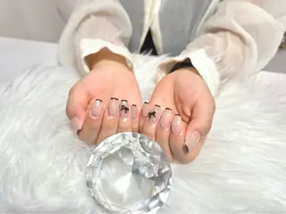 ネイル Ravie nail Nのネイルデザイン
