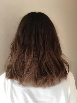 ミディアム カラー IVY villa Suzu.のヘアスタイル
