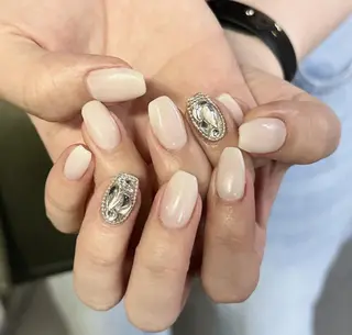 ネイル エリ🫧 nail池袋東口のネイルデザイン