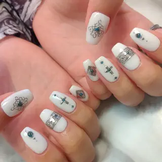 ネイル ジェヌインネイル 河内のネイルデザイン